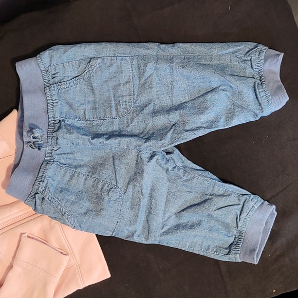 Pink sweater and jean jogers - Picture 2 of 3